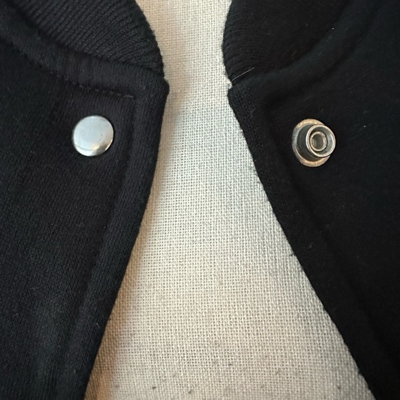 Jaguar vintage, black snap button vest fleece SZ  M - Picture 2 of 5